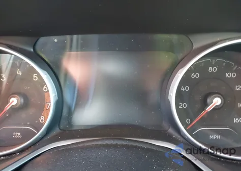 2018 Jeep Compass Limited 4X4 z USA, uszkodzony, nr VIN 3C4NJDCB8JT246385